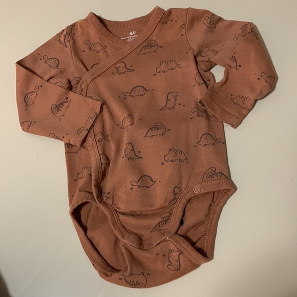 Assorted Onsies - Picture 4 of 11